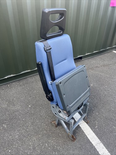 Folding single seat with built - with,